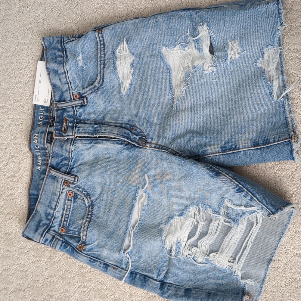 American Eagle 8" Perfect Bermuda Shorts 00